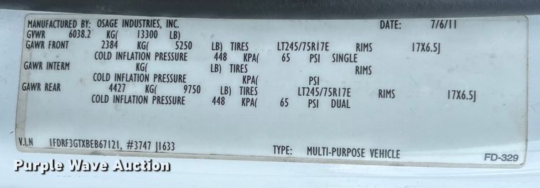 image for item EK4692 2011 Ford F350 Super Duty XLT flatbed pickup truck