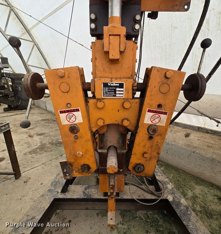 image for item EK6030 Vic Roc BB302 u bolt bender