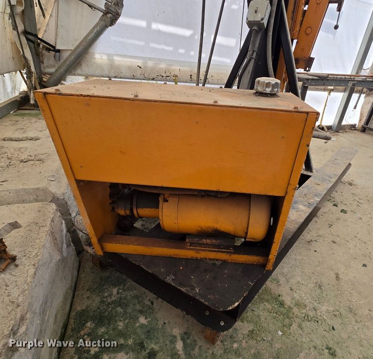 image for item EK6030 Vic Roc BB302 u bolt bender