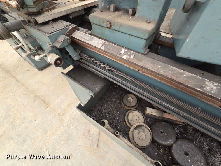 image for item EK6033 LeBlond Makino metal lathe