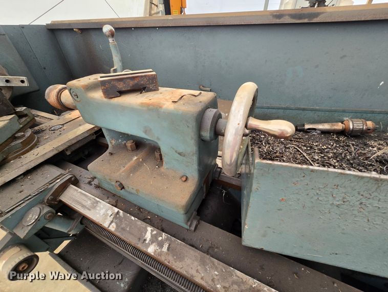 image for item EK6033 LeBlond Makino metal lathe