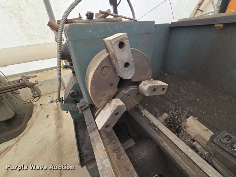 image for item EK6033 LeBlond Makino metal lathe