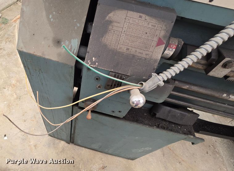 image for item EK6033 LeBlond Makino metal lathe