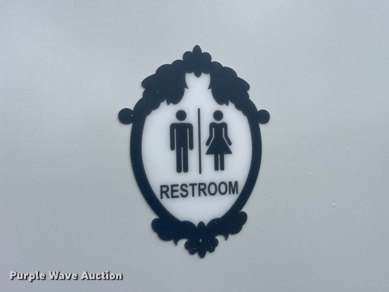 image for item EK8519 Bastone Mobile restroom