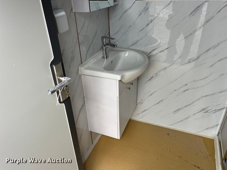 image for item EK8519 Bastone Mobile restroom