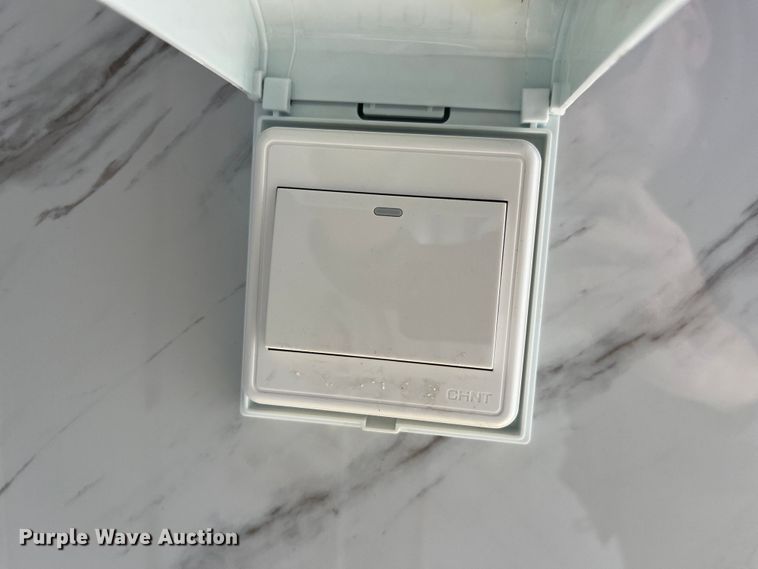 image for item EK8519 Bastone Mobile restroom