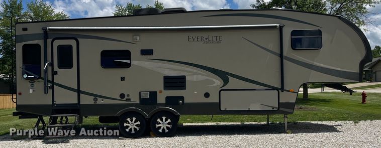 image for item EK8520 2011 Evergreen EL30RLS-5 camper