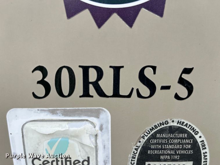 image for item EK8520 2011 Evergreen EL30RLS-5 camper