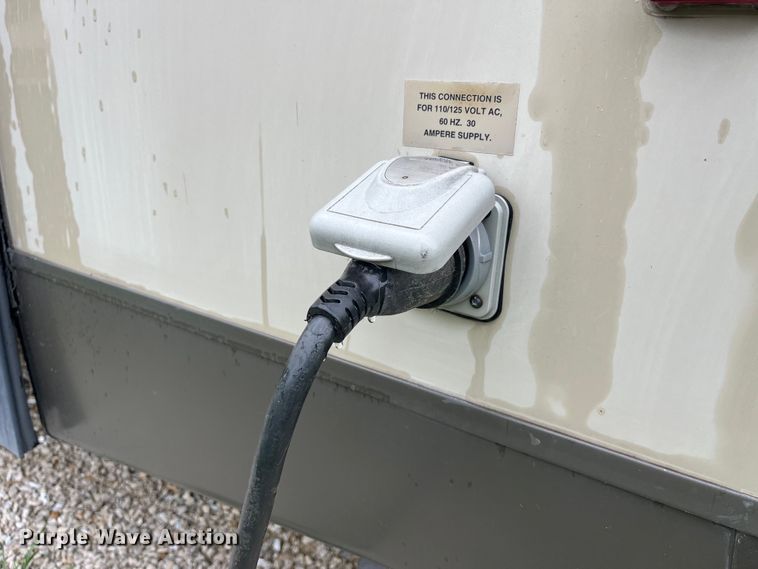 image for item EK8520 2011 Evergreen EL30RLS-5 camper