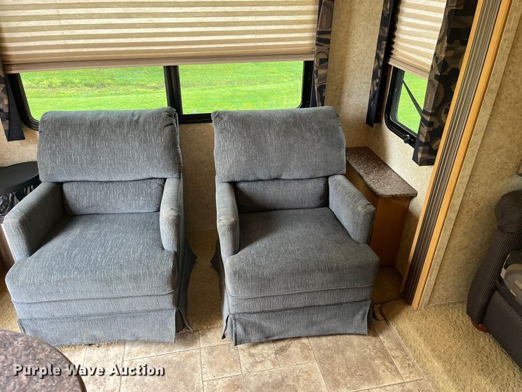 image for item EK8520 2011 Evergreen EL30RLS-5 camper