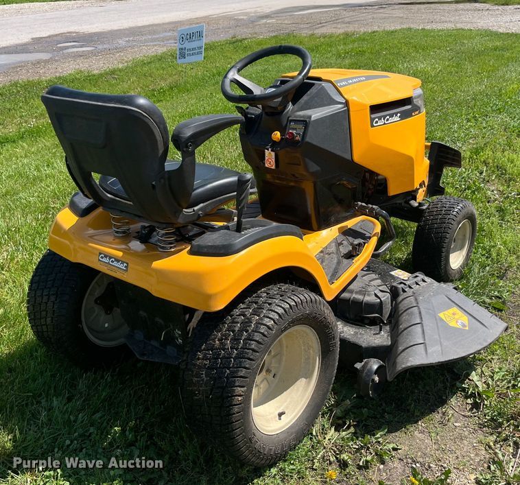 image for item EK8549 2020 Cub Cadet XT2 Enduro Series lawn mower