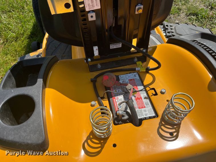 image for item EK8549 2020 Cub Cadet XT2 Enduro Series lawn mower