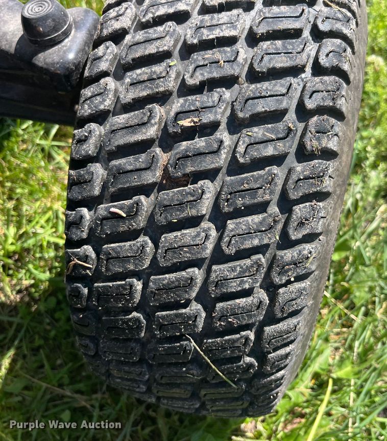 image for item EK8549 2020 Cub Cadet XT2 Enduro Series lawn mower