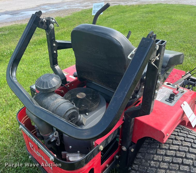 image for item EK8552 2014 Country Clipper 3560KAT-1510 ZTR lawn mower