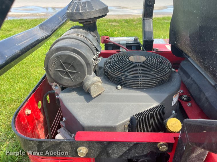 image for item EK8552 2014 Country Clipper 3560KAT-1510 ZTR lawn mower