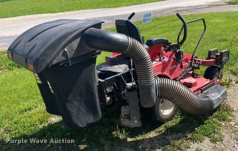 image for item EK8553 2017 Country Clipper 2460KAT-465 ZTR lawn mower