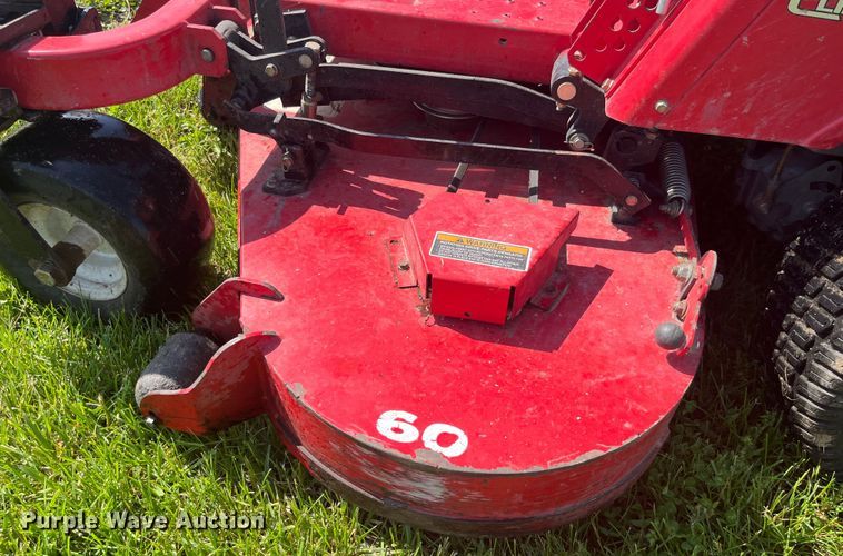 image for item EK8553 2017 Country Clipper 2460KAT-465 ZTR lawn mower