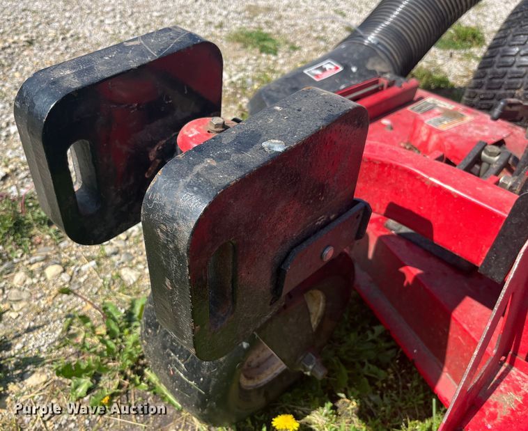 image for item EK8553 2017 Country Clipper 2460KAT-465 ZTR lawn mower