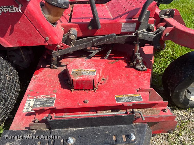 image for item EK8553 2017 Country Clipper 2460KAT-465 ZTR lawn mower