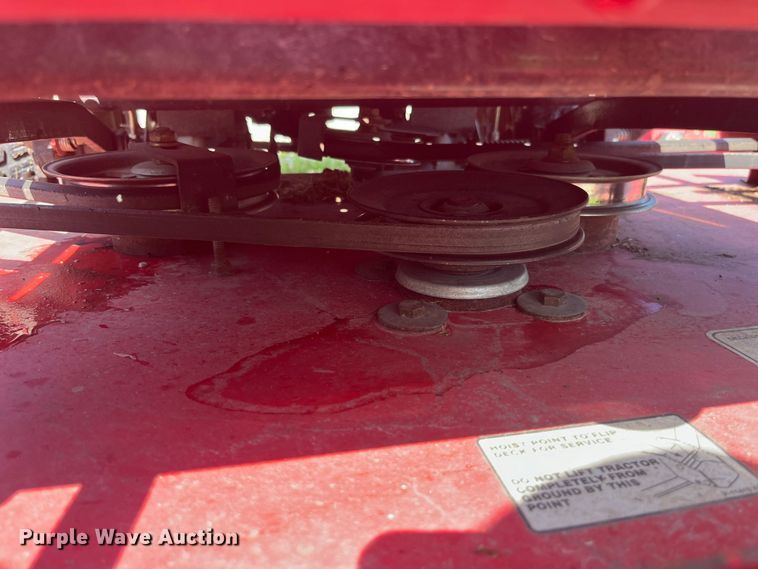 image for item EK8553 2017 Country Clipper 2460KAT-465 ZTR lawn mower