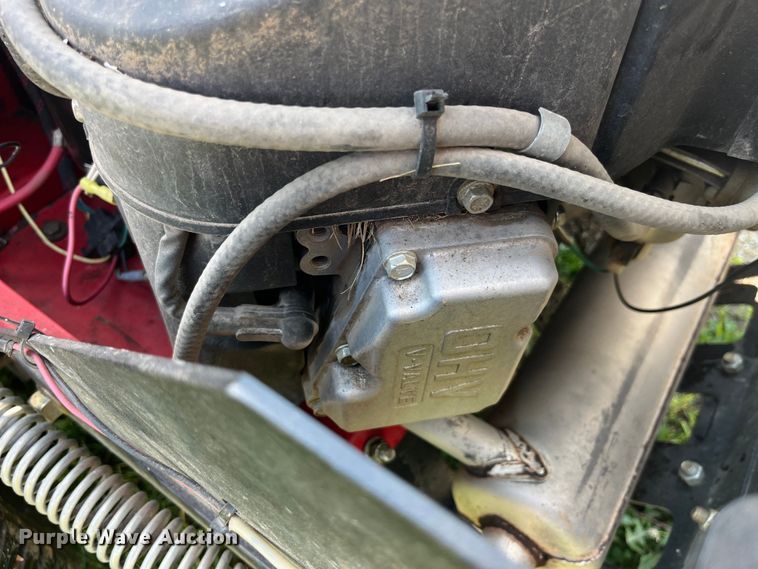 image for item EK8553 2017 Country Clipper 2460KAT-465 ZTR lawn mower