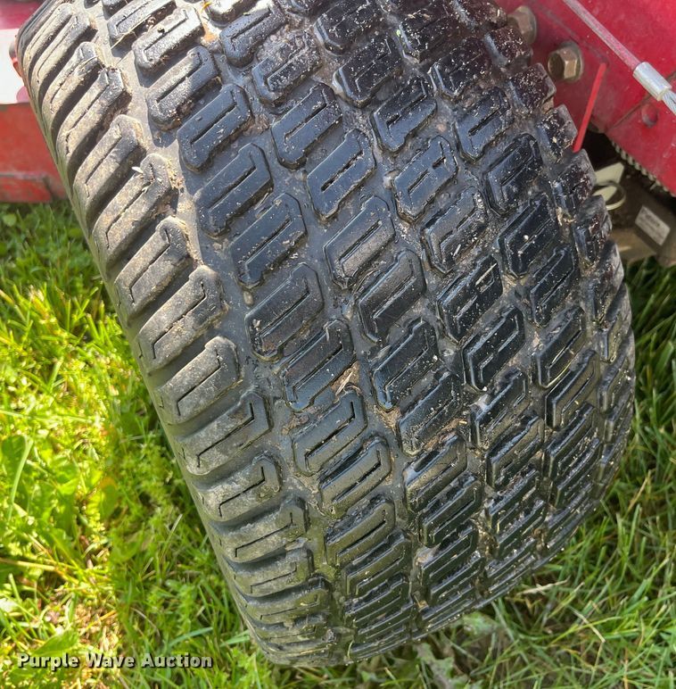 image for item EK8553 2017 Country Clipper 2460KAT-465 ZTR lawn mower