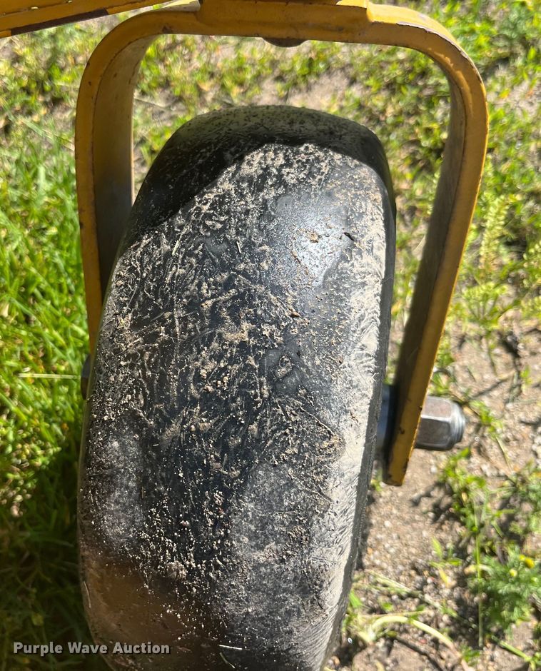 image for item EK8554 Hustler Fastrak ZTR lawn mower