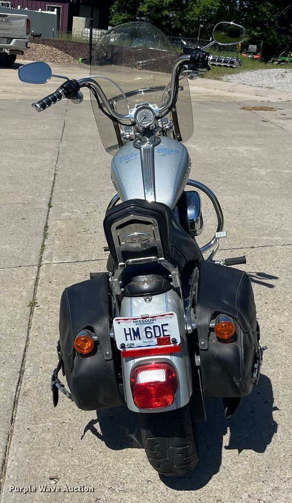 image for item EK8584 2004 Harley Davidson  1200 Sportster Custom motorcycle