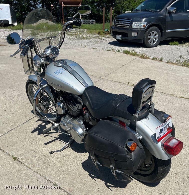 image for item EK8584 2004 Harley Davidson  1200 Sportster Custom motorcycle