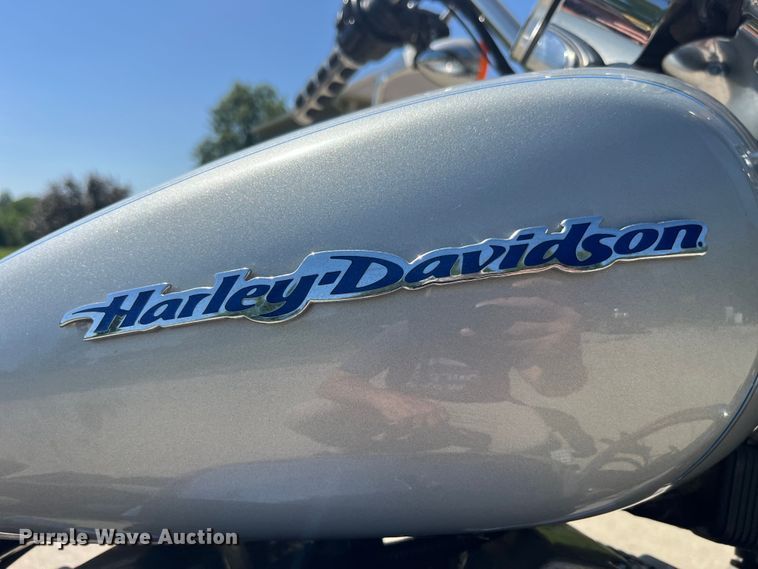 image for item EK8584 2004 Harley Davidson  1200 Sportster Custom motorcycle