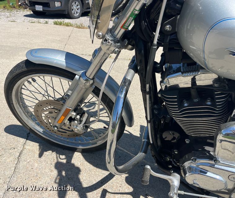 image for item EK8584 2004 Harley Davidson  1200 Sportster Custom motorcycle