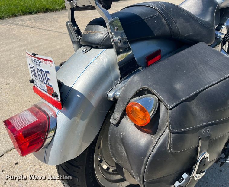 image for item EK8584 2004 Harley Davidson  1200 Sportster Custom motorcycle