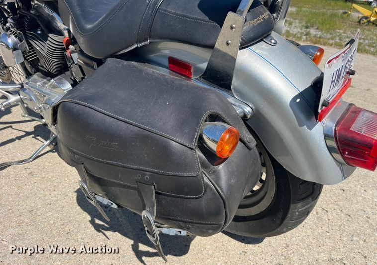 image for item EK8584 2004 Harley Davidson  1200 Sportster Custom motorcycle