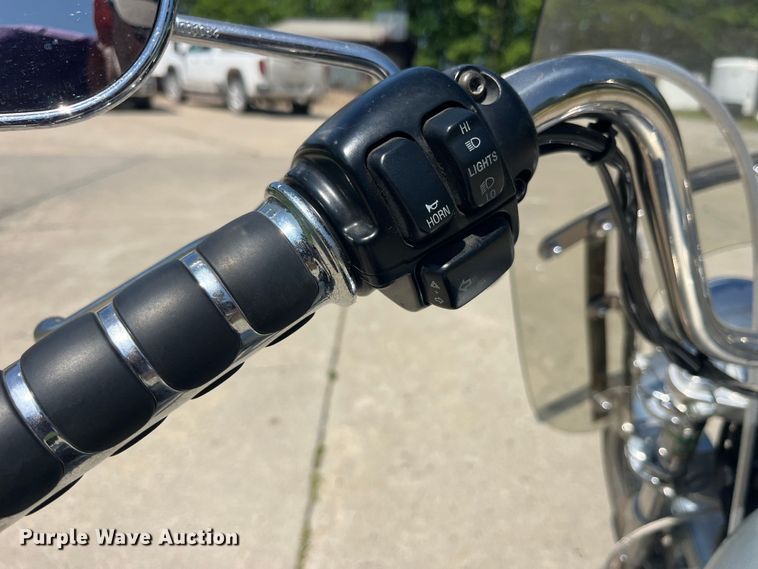 image for item EK8584 2004 Harley Davidson  1200 Sportster Custom motorcycle