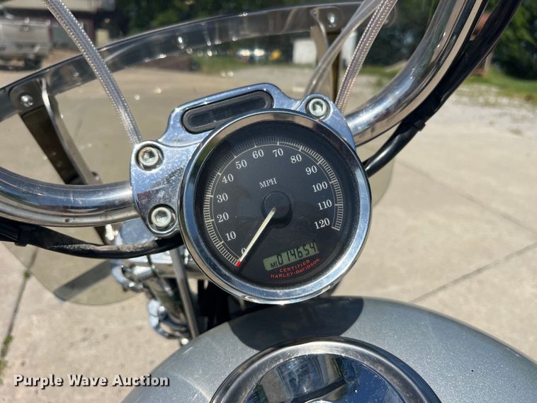 image for item EK8584 2004 Harley Davidson  1200 Sportster Custom motorcycle