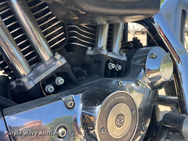 image for item EK8584 2004 Harley Davidson  1200 Sportster Custom motorcycle