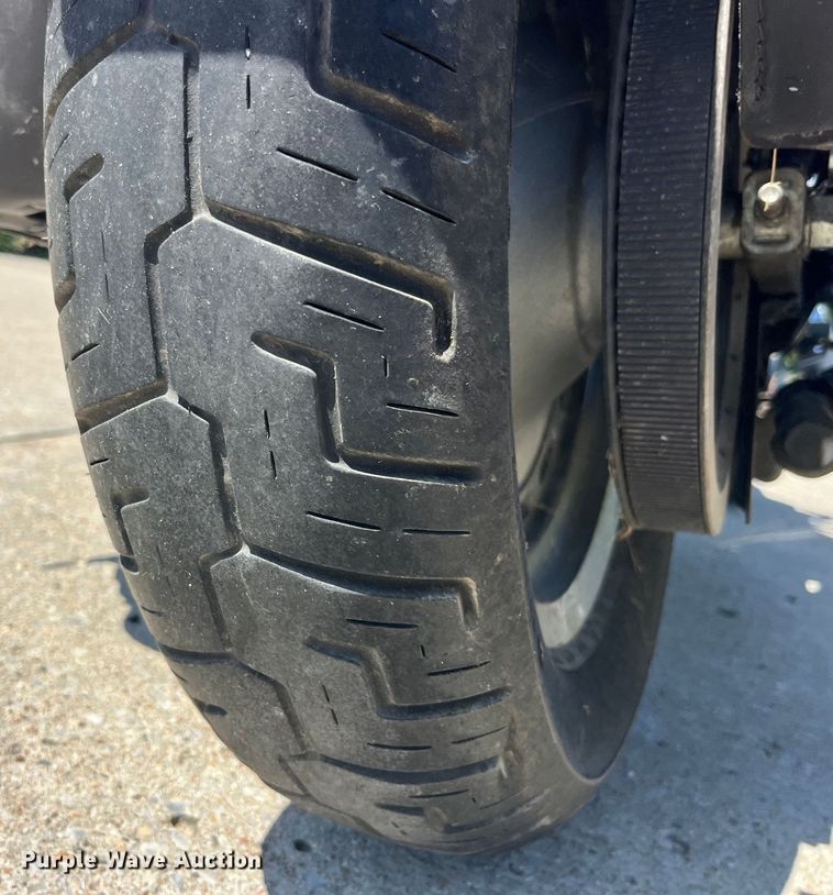 image for item EK8584 2004 Harley Davidson  1200 Sportster Custom motorcycle