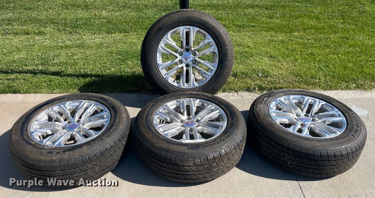 image for item EK8586 Tires and wheels