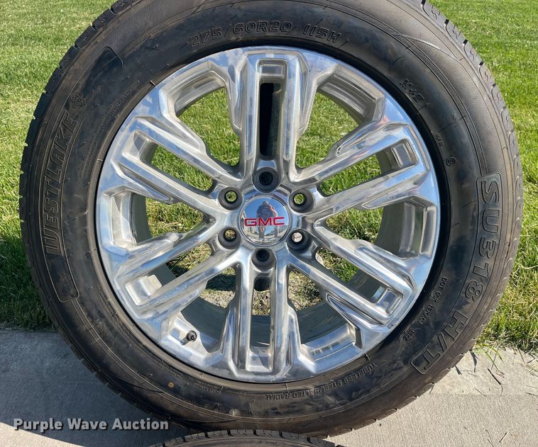 image for item EK8586 Tires and wheels