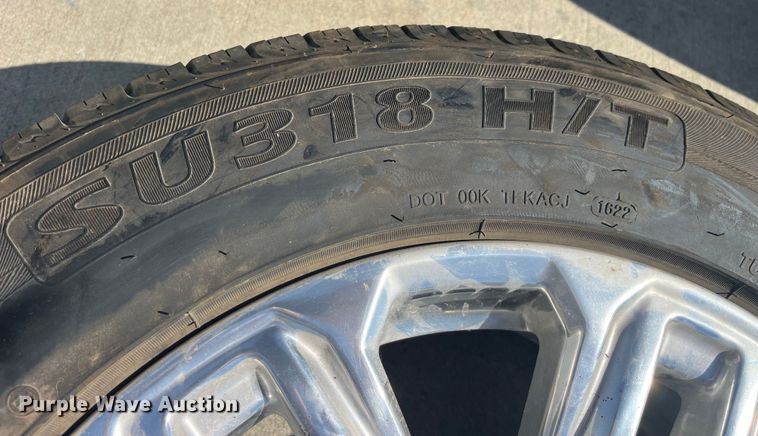 image for item EK8586 Tires and wheels