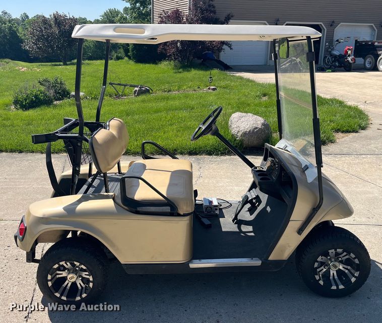 image for item EK8589 EZGO golf cart