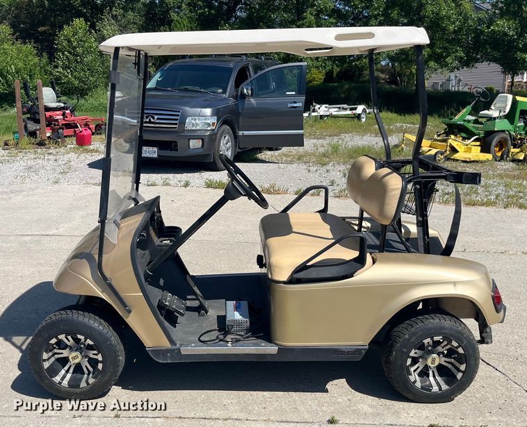 image for item EK8589 EZGO golf cart