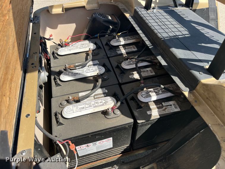 image for item EK8589 EZGO golf cart