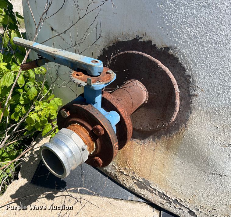 image for item EK8590 Fuel tank