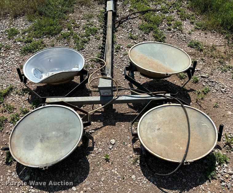 image for item IE9014 Caterpillar WCW204MH light plant