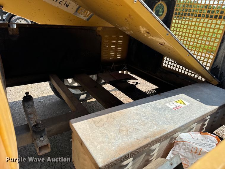 image for item IE9014 Caterpillar WCW204MH light plant