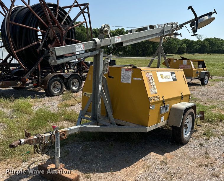 image for item IE9015 Caterpillar WCW204MH light plant