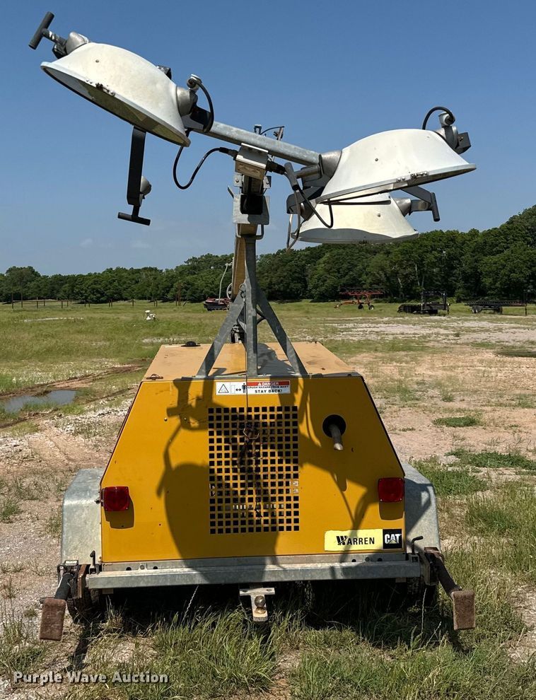 image for item IE9015 Caterpillar WCW204MH light plant