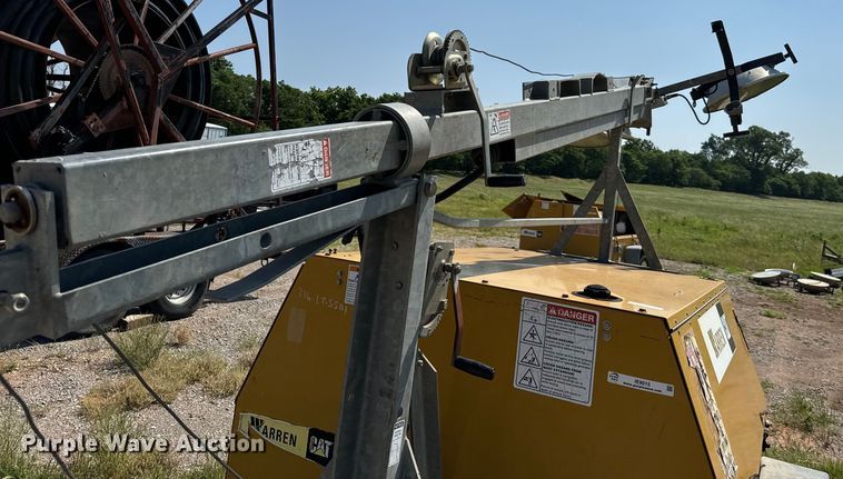 image for item IE9015 Caterpillar WCW204MH light plant