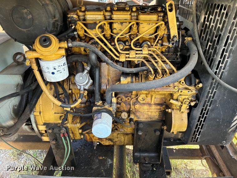 image for item IE9015 Caterpillar WCW204MH light plant